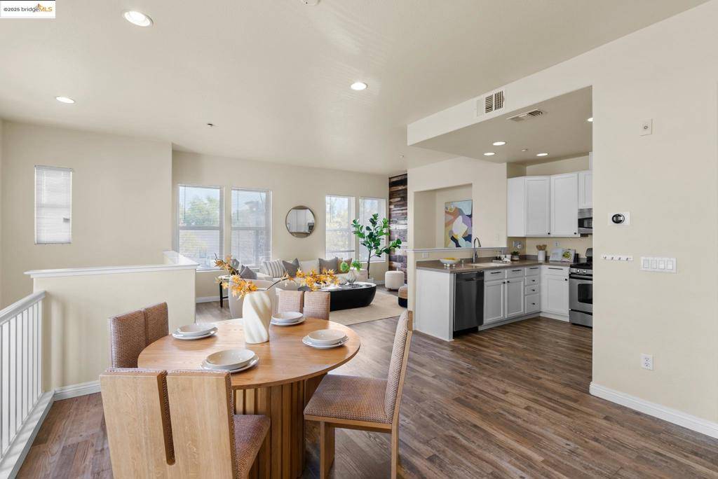 Hayward, CA 94541,605 Artistic Pl