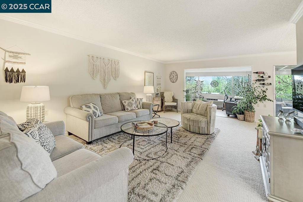 Walnut Creek, CA 94595,1301 Ptarmigan Dr #7