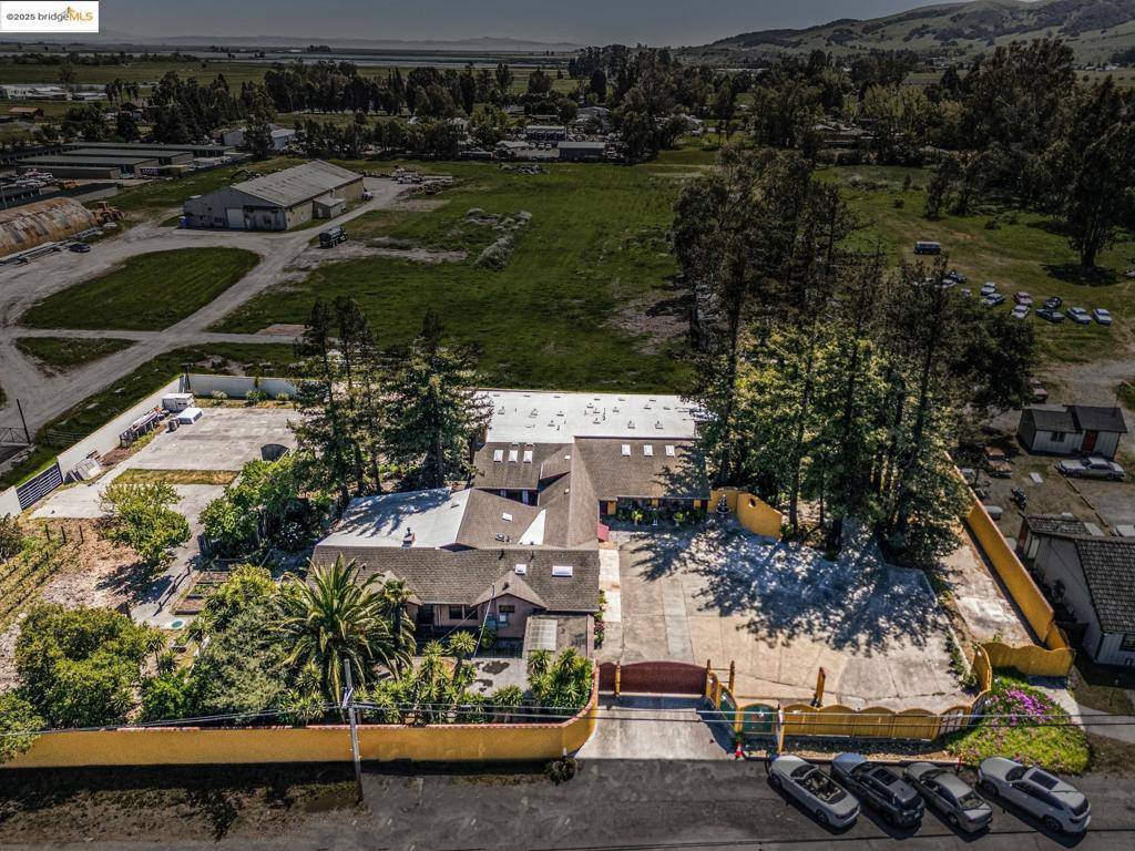 Sonoma, CA 95476,75 Fremont Dr.