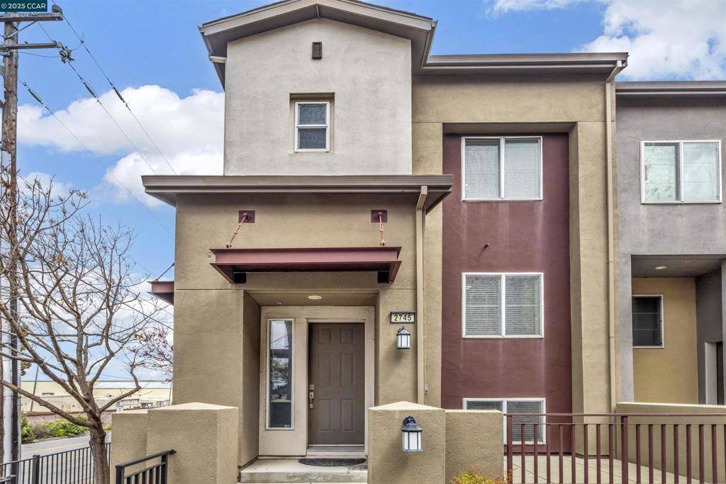 San Pablo, CA 94806,2745 Holly St