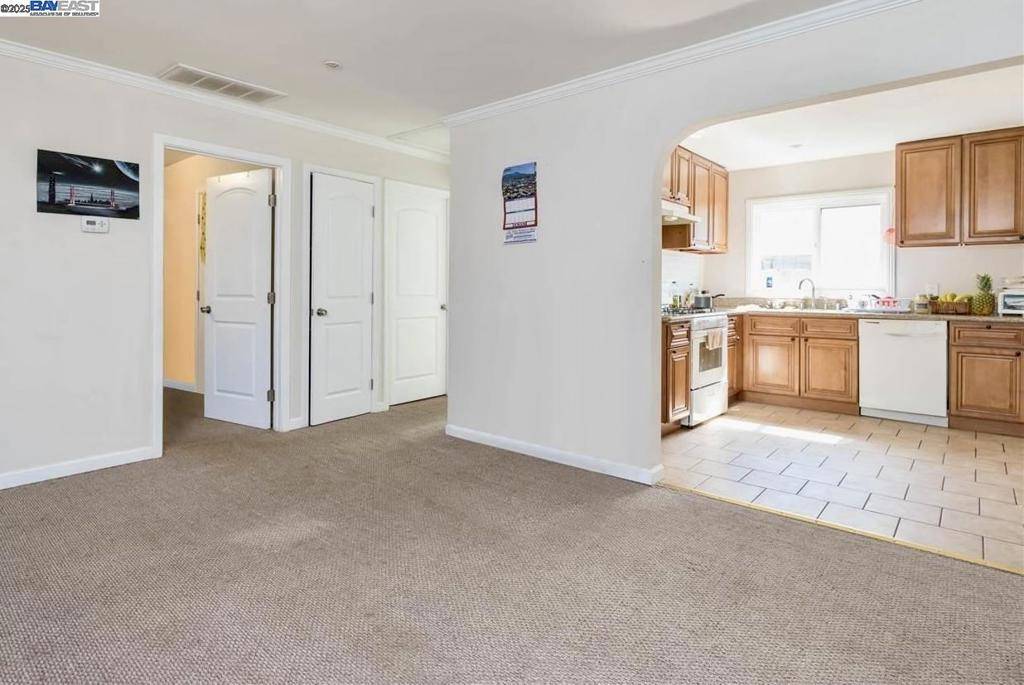 Hayward, CA 94542,1365 Highland Blvd