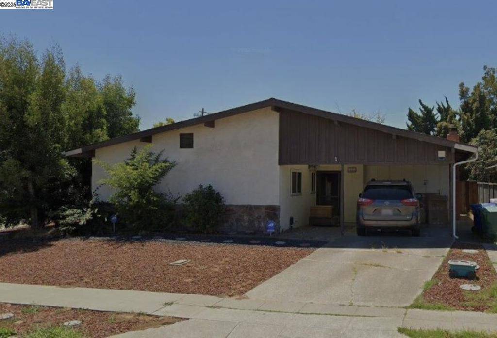 Alameda, CA 94501,Address not disclosed