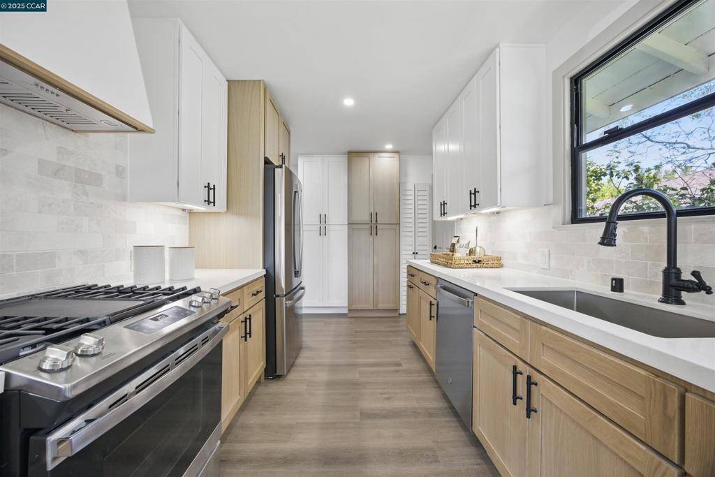 212 Indio Dr South San Francisco, CA 94080