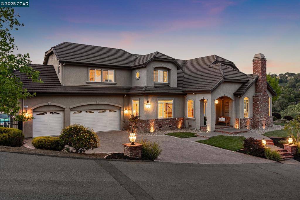 Martinez, CA 94553,143 Stonehurst Ct