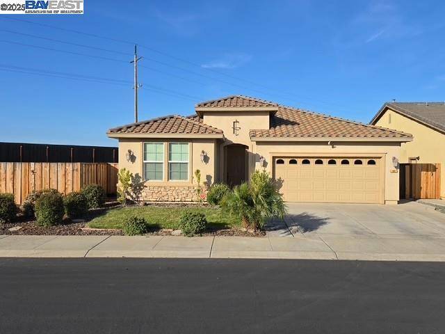 Discovery Bay, CA 94505,83 Outrigger Way