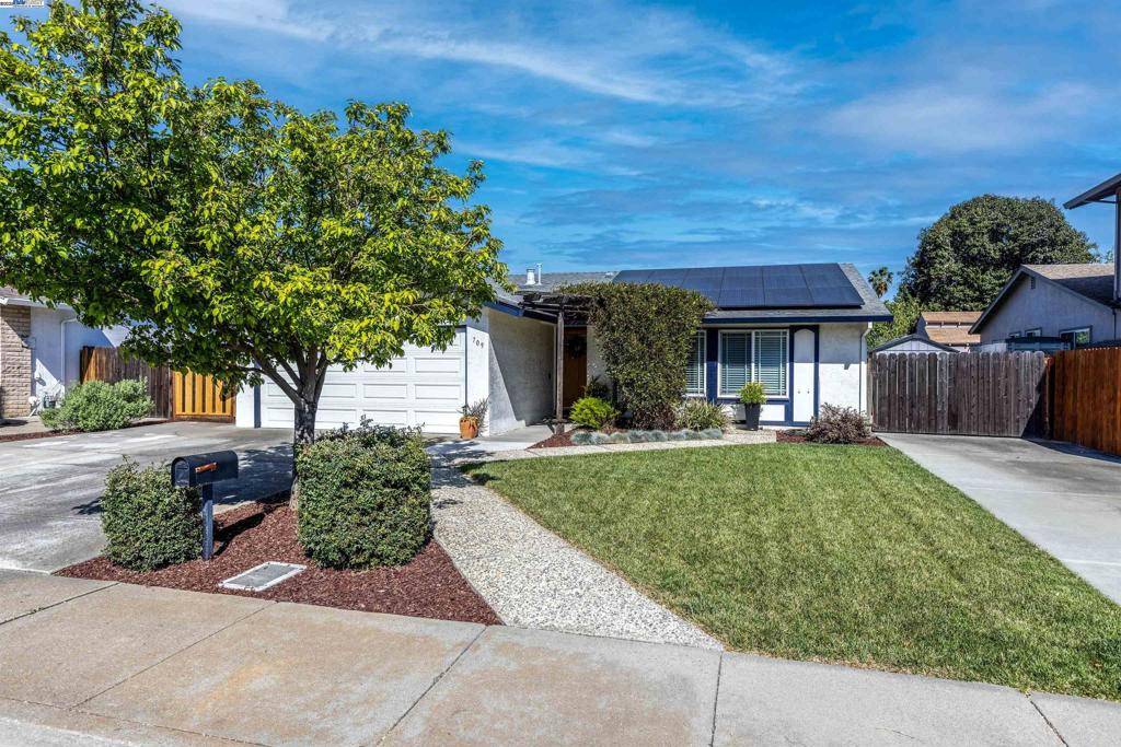 Livermore, CA 94551,709 Oriole Ave