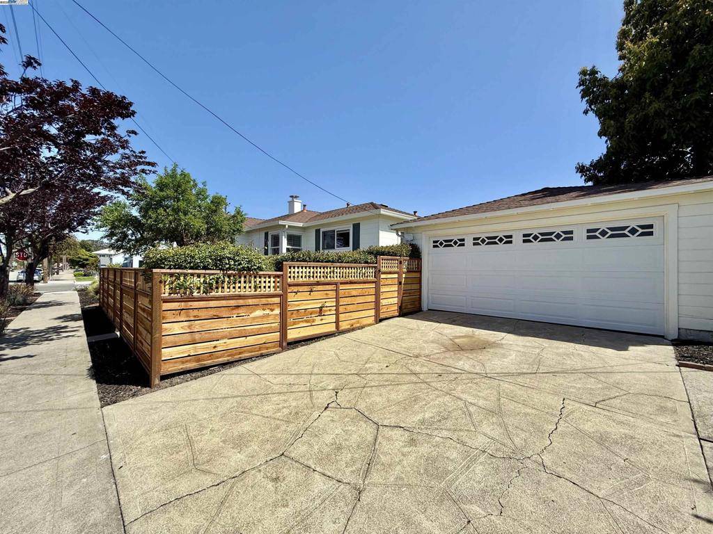San Leandro, CA 94577,909 Juana Ave