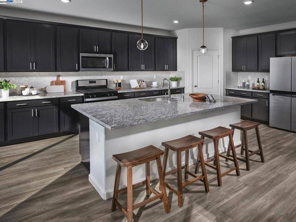 Antioch, CA 94509,5457 Mojave Way