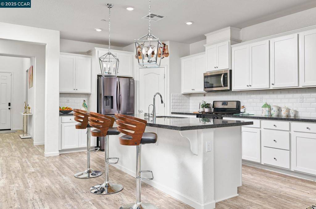 Antioch, CA 94531,5437 Prewett Ranch Dr