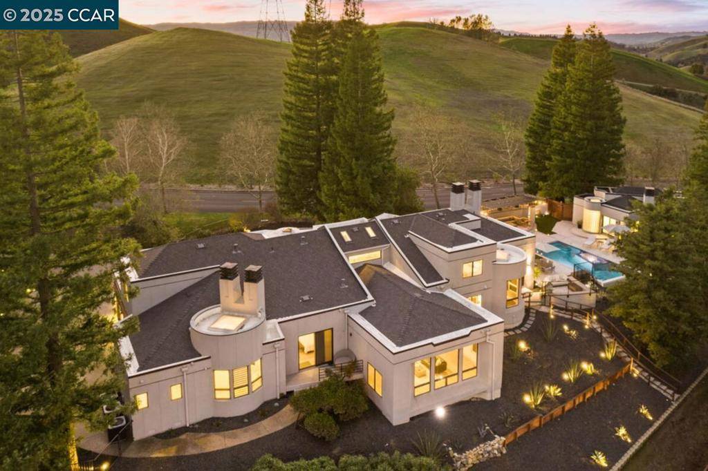 Danville, CA 94506,201 S Ridge Ct