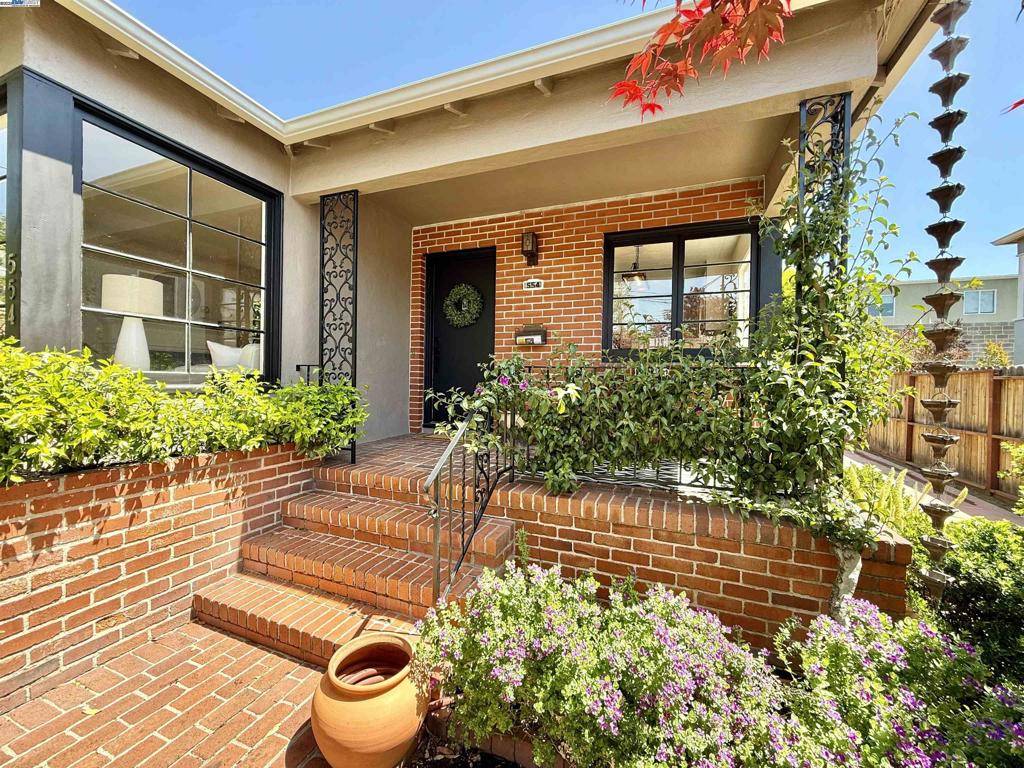 San Leandro, CA 94577,554 Fortuna Ave