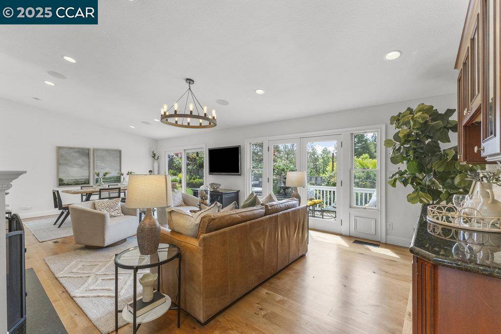 Danville, CA 94526,1013 Richard Ln