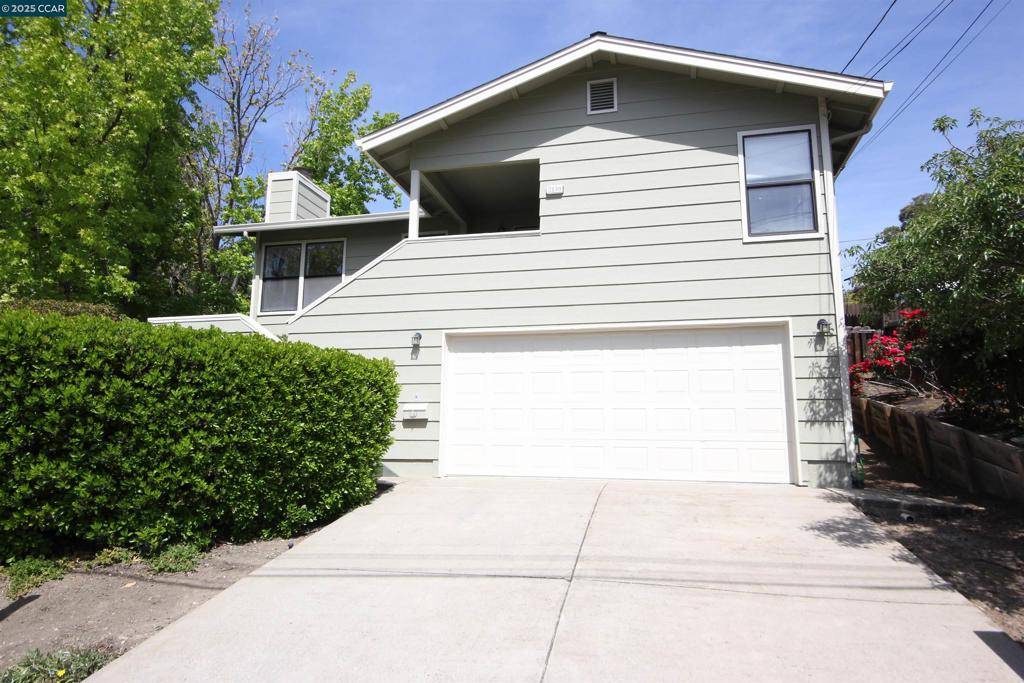 Martinez, CA 94553,2160 Orange St