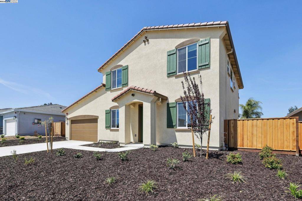 Antioch, CA 94509,5204 Cardinal Court