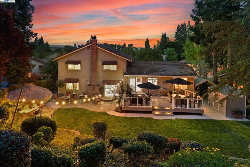 San Ramon, CA 94583,2768 Mohawk Cir