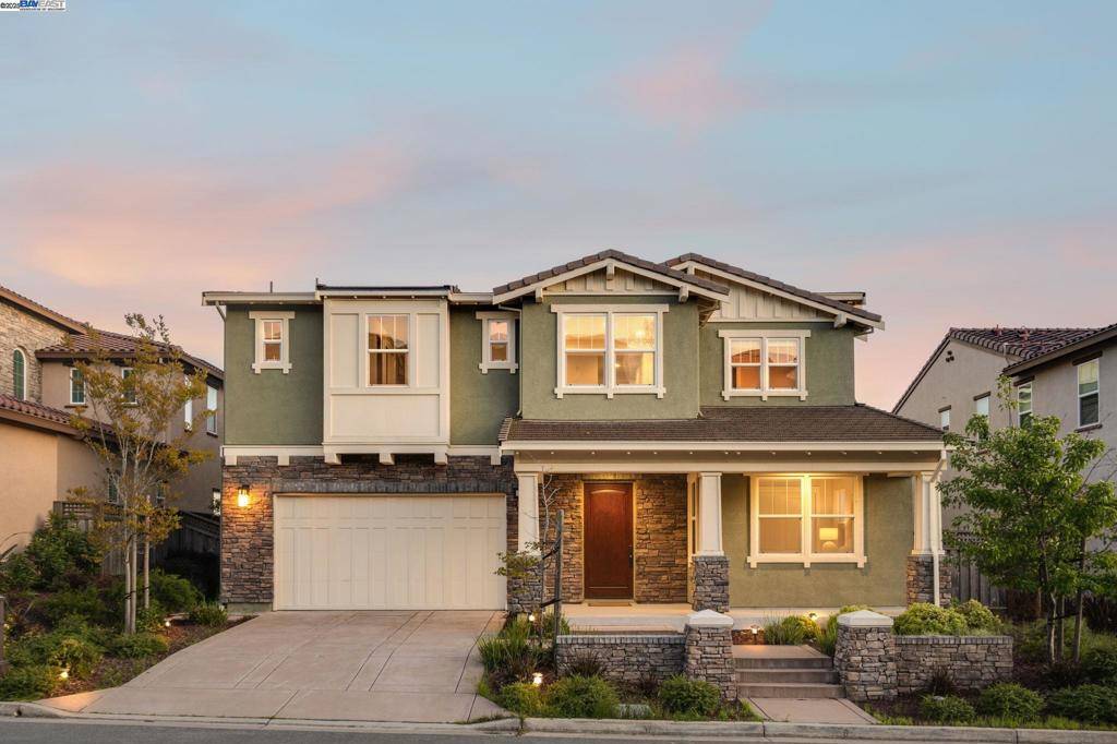 Hayward, CA 94542,35 Dunfirth Dr