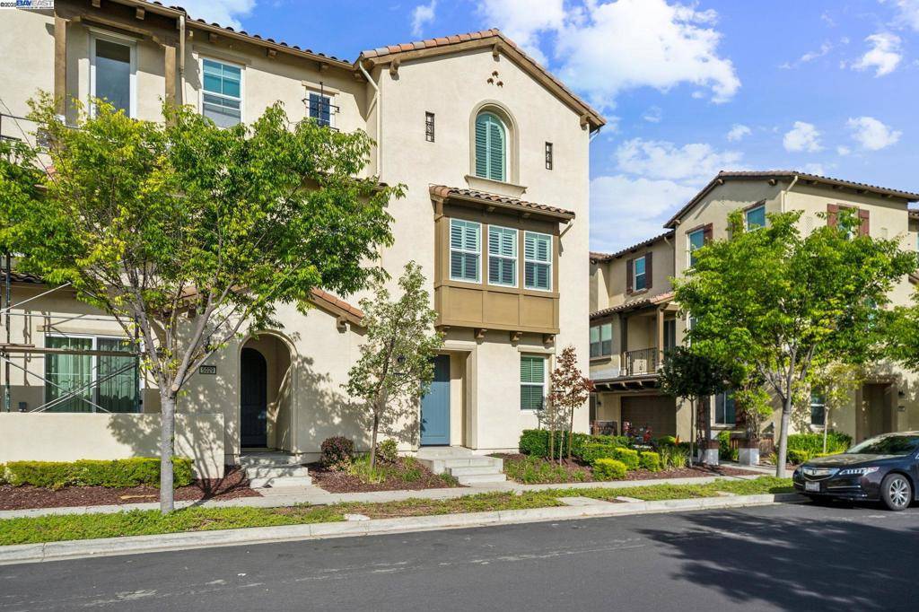 San Ramon, CA 94582,5027 Barrenstar Way