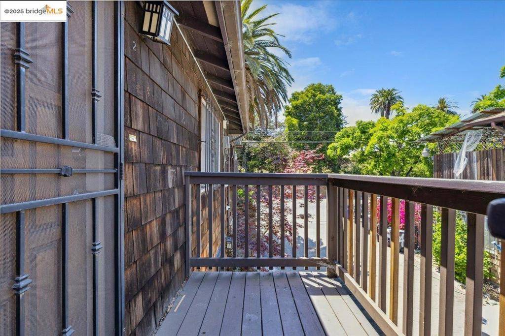 Oakland, CA 94605,6630 Macarthur Blvd #2