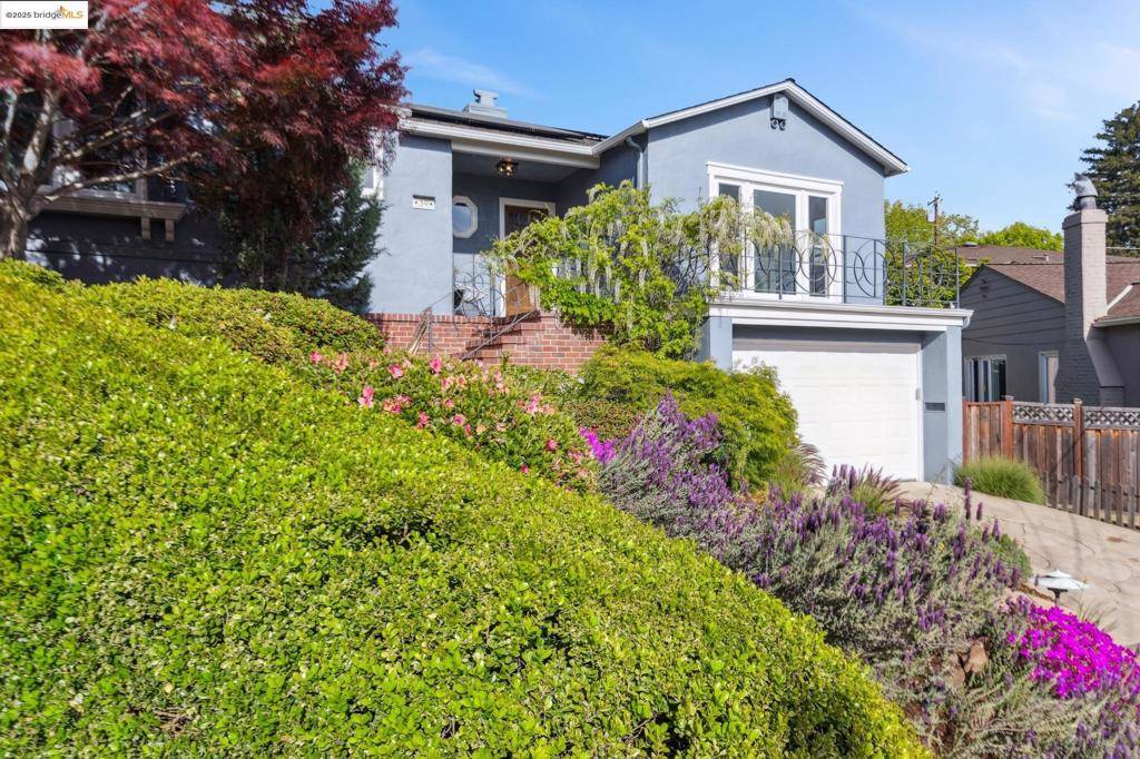 Oakland, CA 94602,39 El Carmello Circle