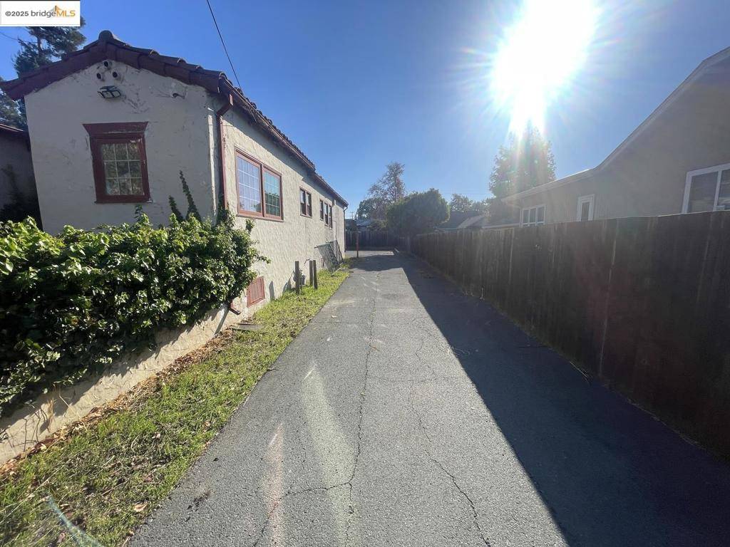 Concord, CA 94519,2890 Concord BLVD