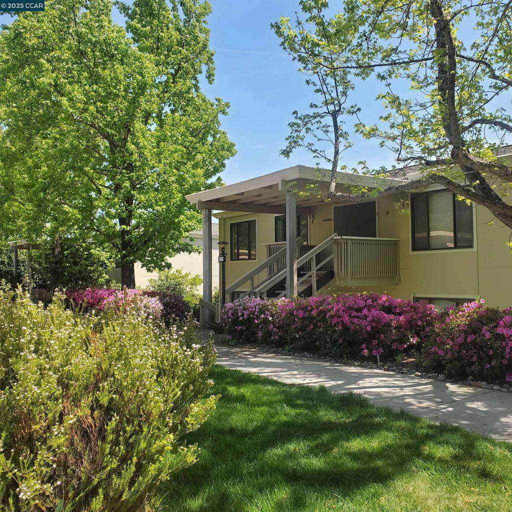 Walnut Creek, CA 94595,2000 Golden Rain Rd #1