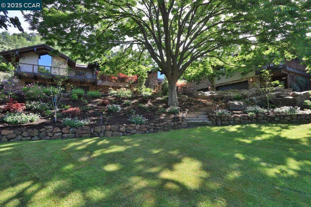 Alamo, CA 94507,2180 Nelda Way