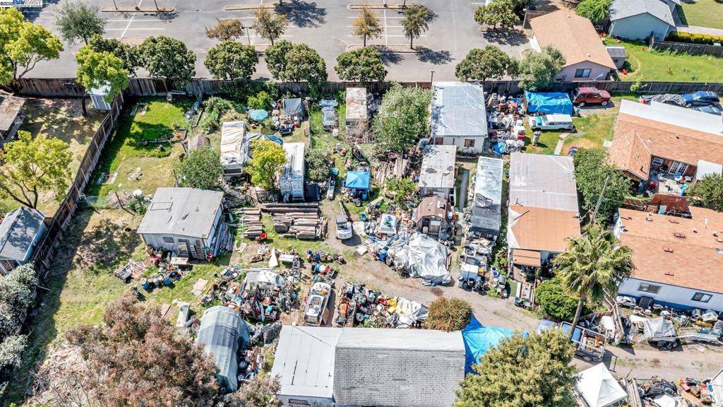 Windsor, CA 95492,8520 Alden Ln