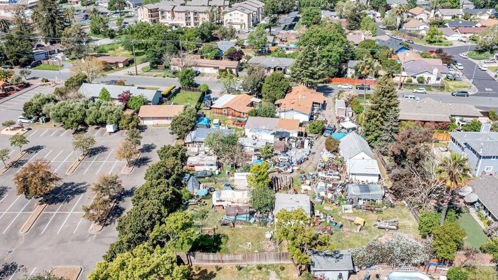 Windsor, CA 95492,8520 Alden Ln