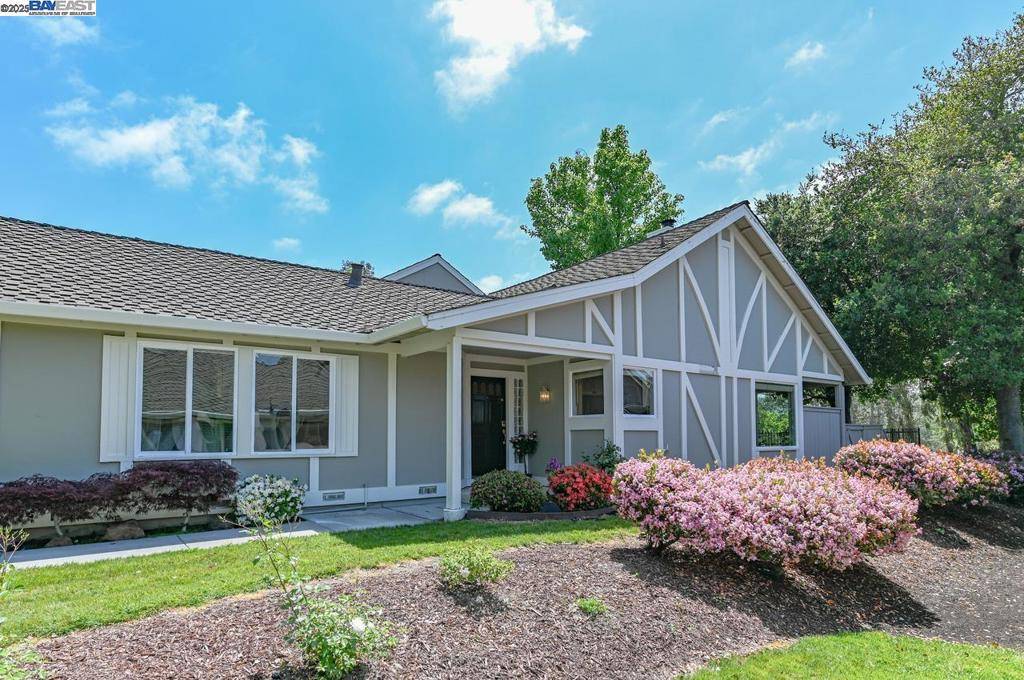 Danville, CA 94526,501 Silver Lake Dr