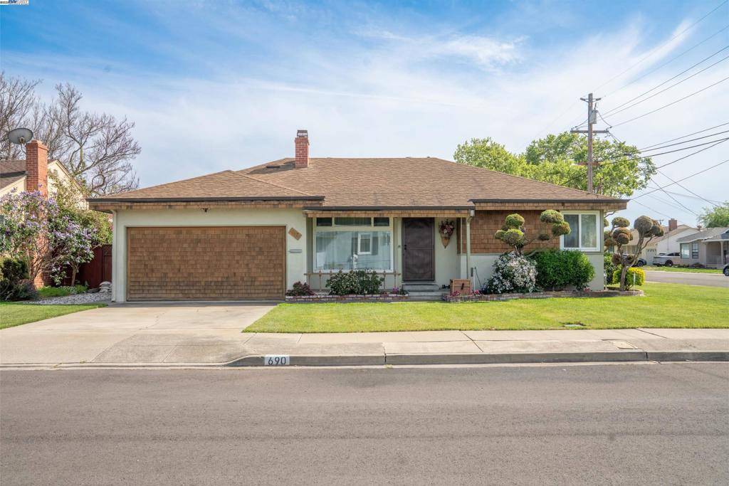 San Leandro, CA 94579,690 Crosby Pl