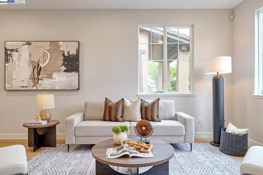 Union City, CA 94587,32675 Kenita Way