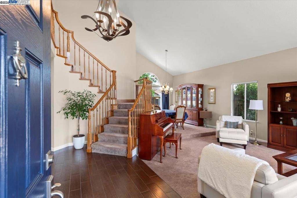 Pleasanton, CA 94588,3886 Mohr Ave