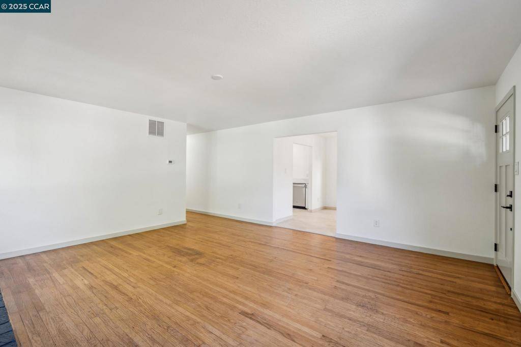 Martinez, CA 94553,2305 Pomona Ave