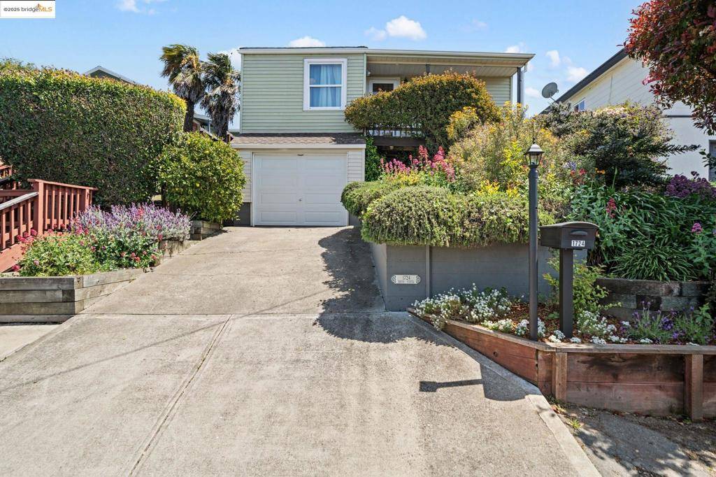 San Pablo, CA 94806,1724 Bayo Vista Ave