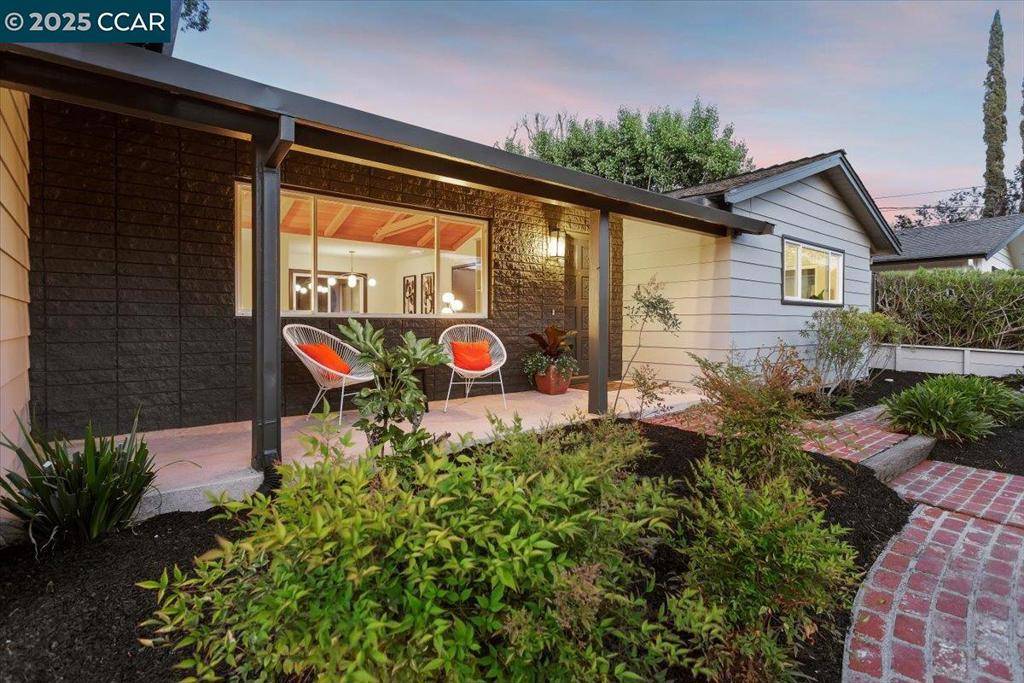Orinda, CA 94563,25 Whitehall Dr