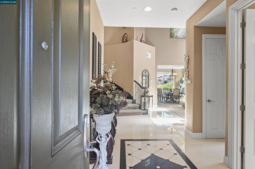 San Ramon, CA 94583,3188 Ashbourne Cir