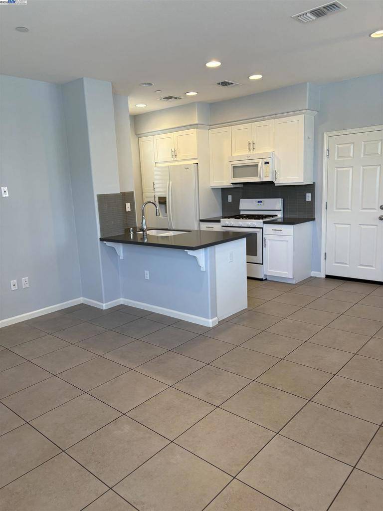 Brentwood, CA 94513,800 Queen Palm Lane