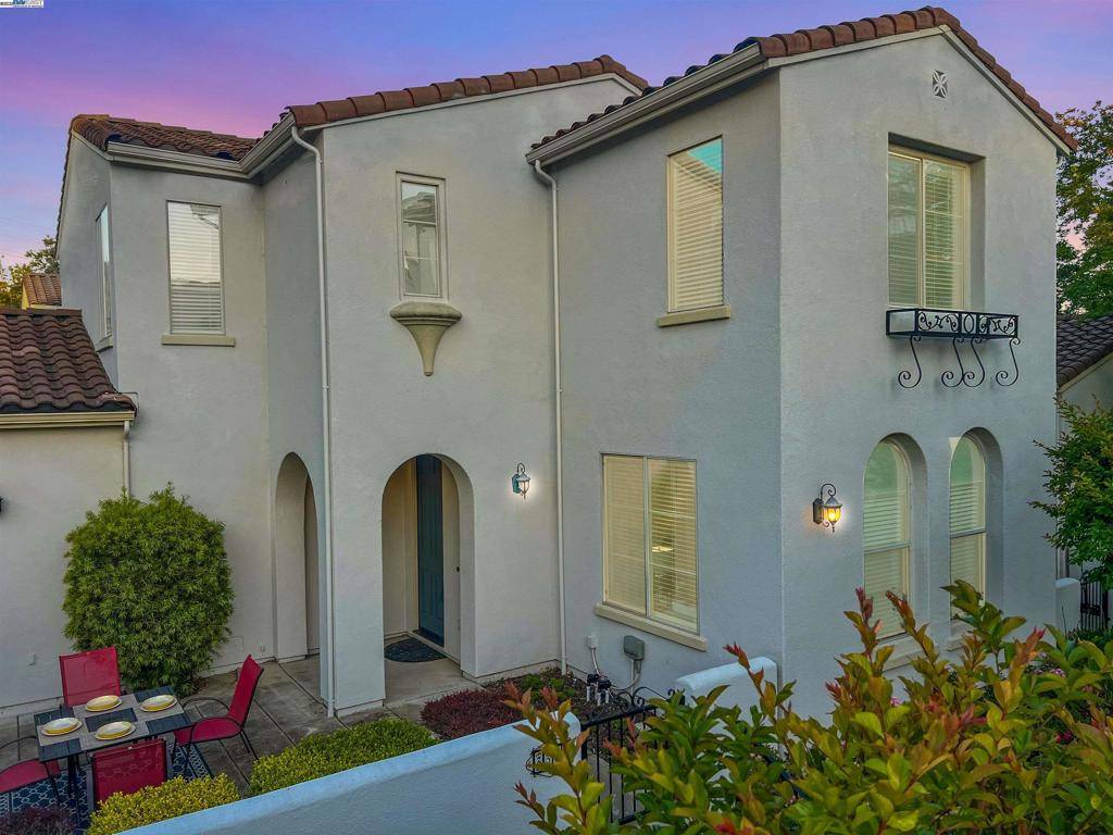 San Ramon, CA 94582,3312 Amaryllis Cir