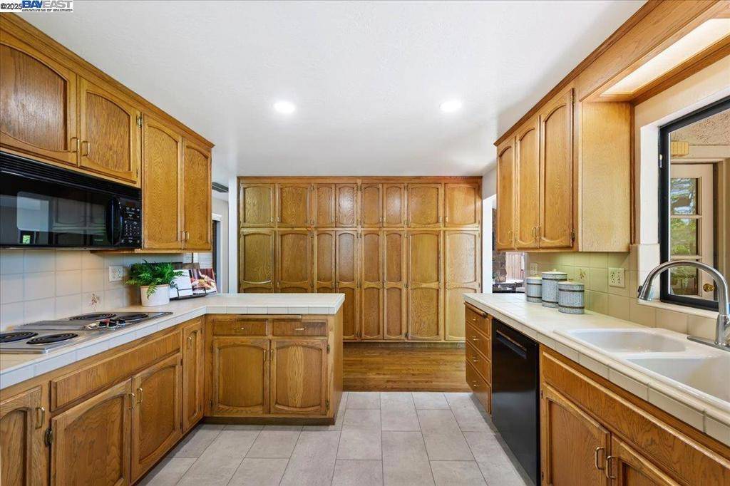 Livermore, CA 94550,1769 Old Tower Rd