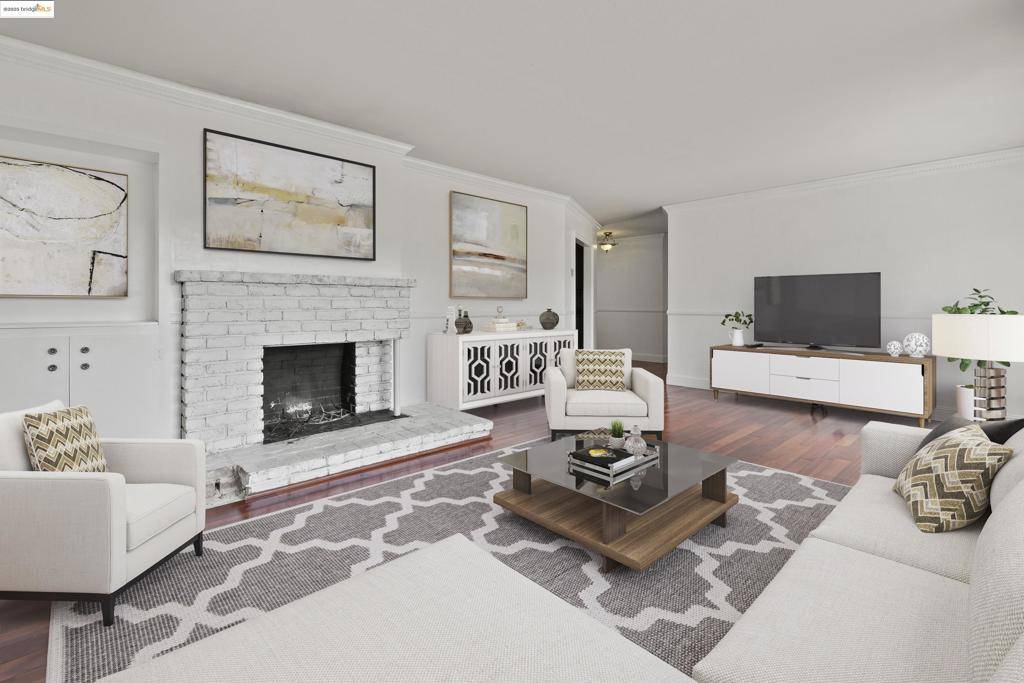 Richmond, CA 94803-2428,4522 Gregory Way
