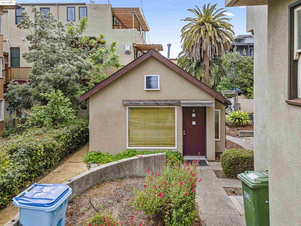 Berkeley, CA 94709,1544 Spruce St