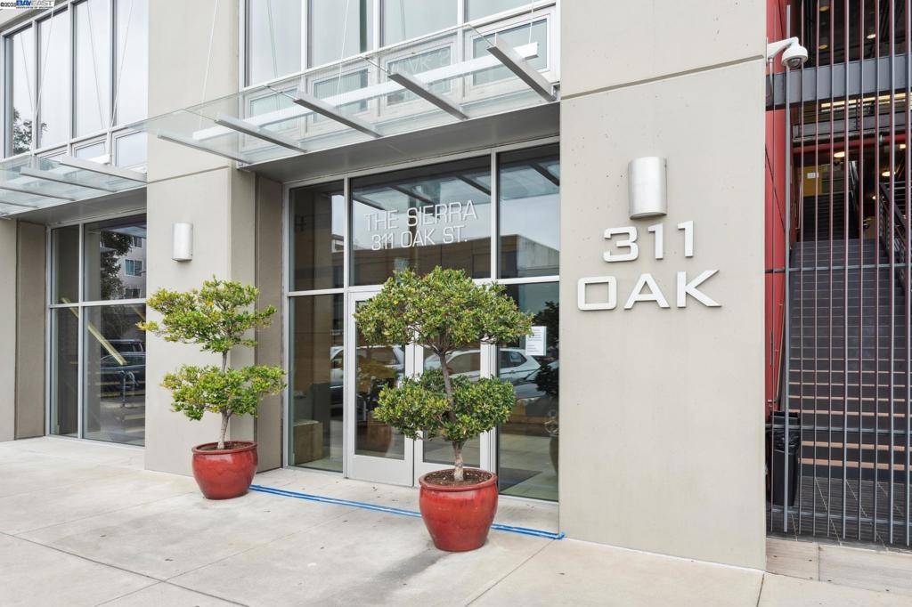 Oakland, CA 94607,311 Oak St #729