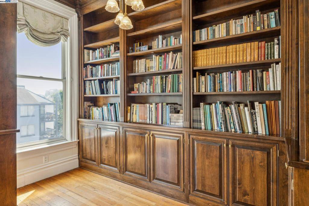 2070 Bush St San Francisco, CA 94115