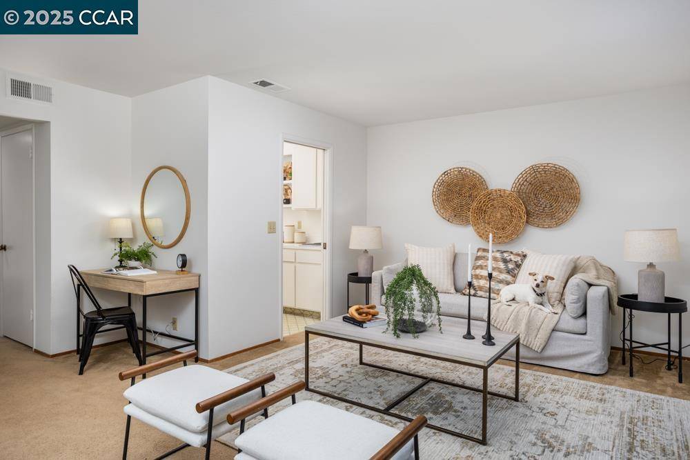 Walnut Creek, CA 94597,1769 Holland Cir