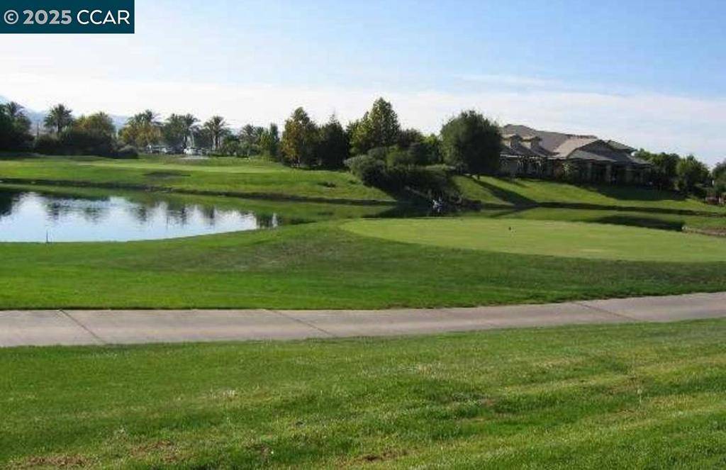 Brentwood, CA 94513,207 Benoni Ln