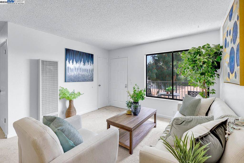 102 Camino Plz Union City, CA 94587