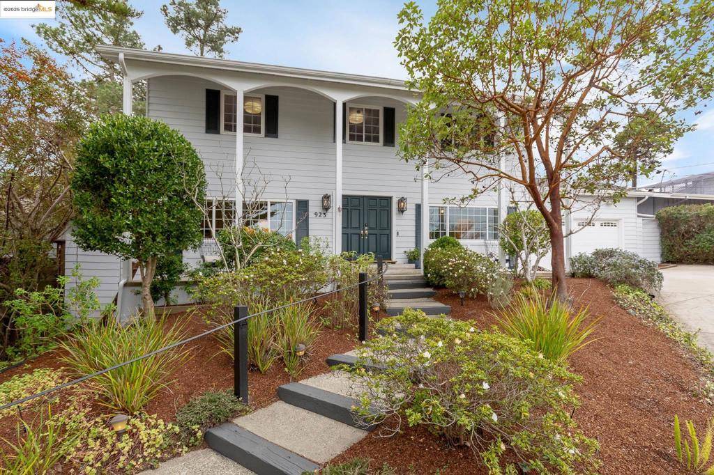 El Cerrito, CA 94530,923 Leneve Pl