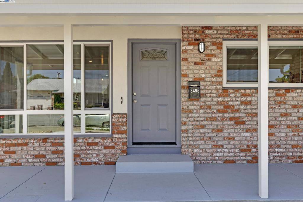 San Leandro, CA 94578,3495 Carrillo Dr