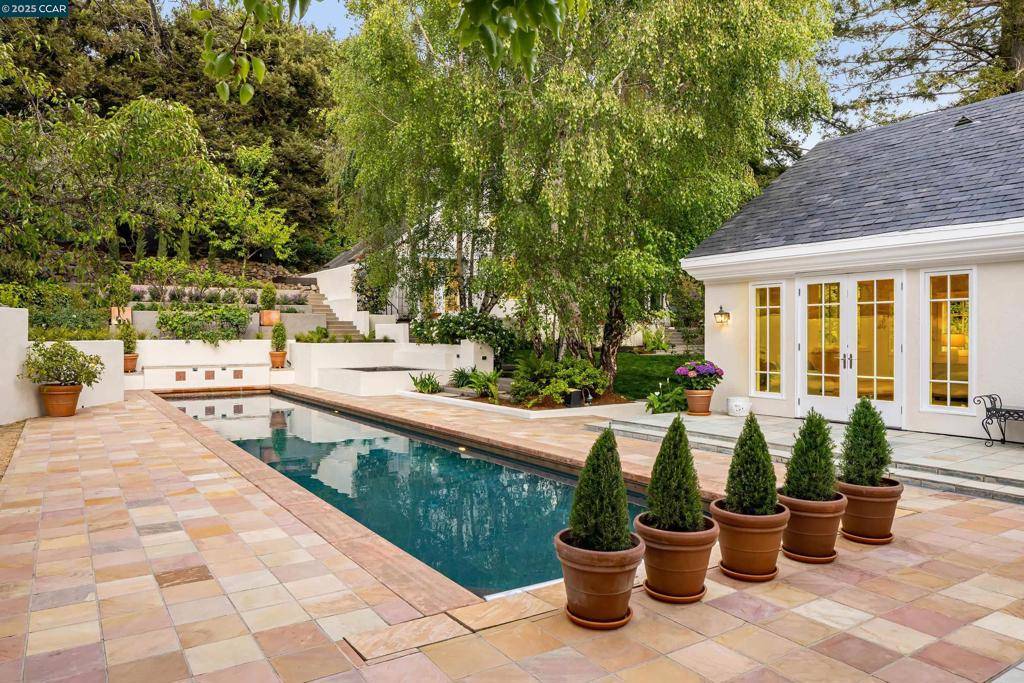 Berkeley, CA 94705,32 Vicente Rd