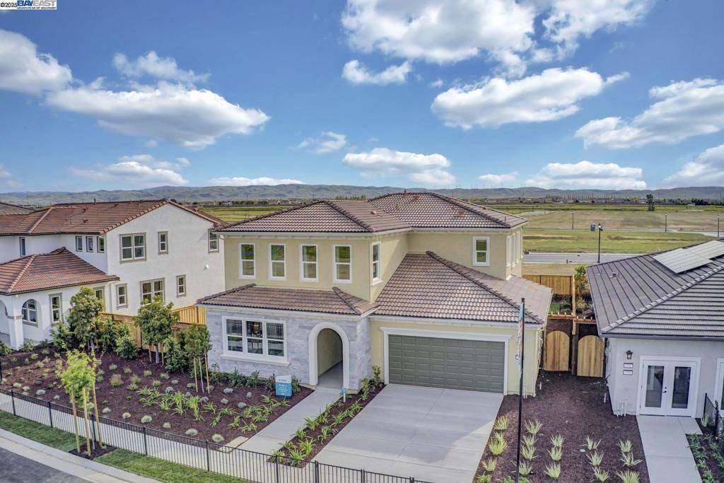 Mountain House, CA 95391,335 W Calabria Drive